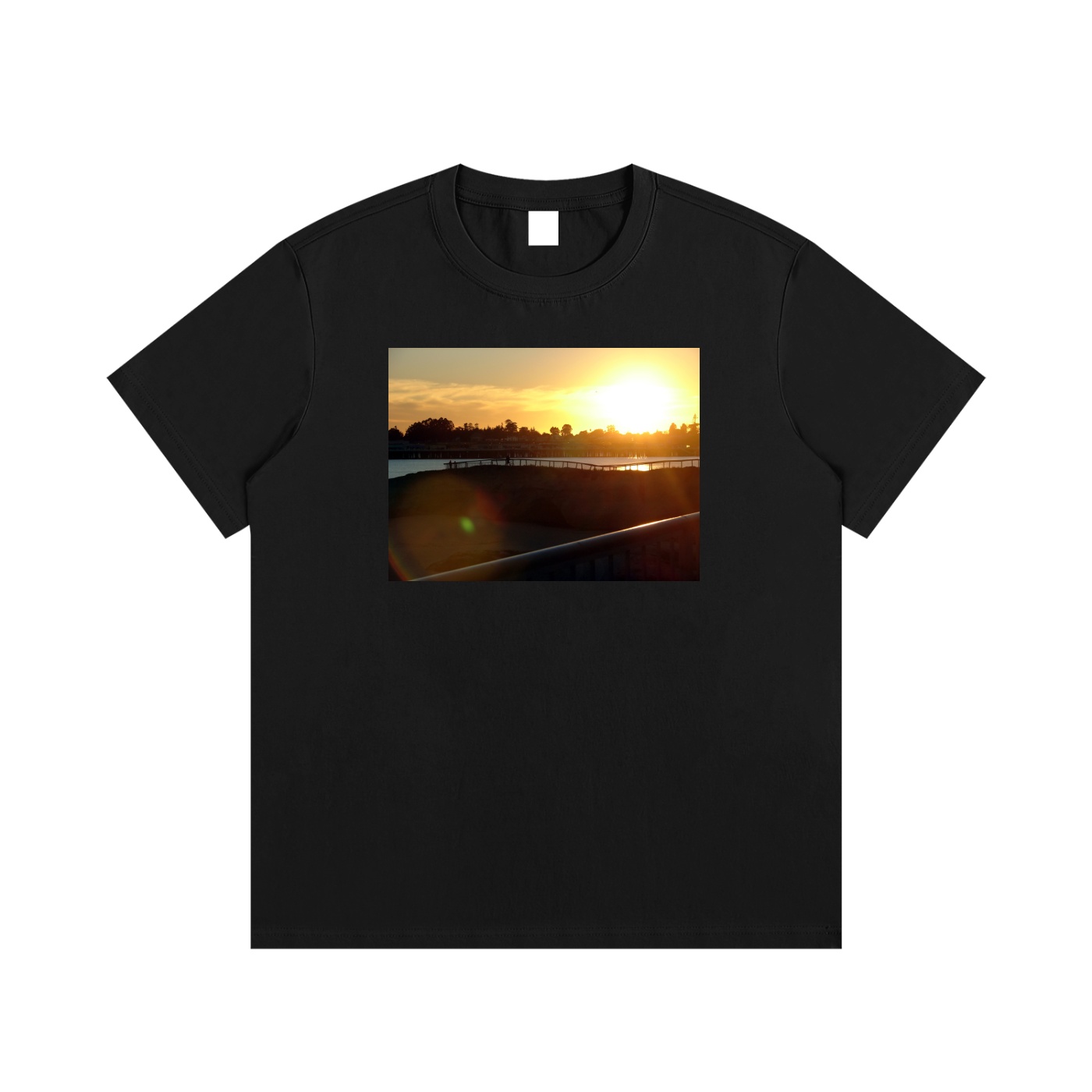 Santa Cruz Sunset - Essential Cotton T-Shirt